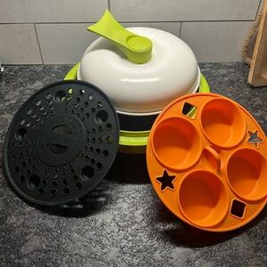 Turn your microwave into a grill Make food crisp & brown steaks, grilled…